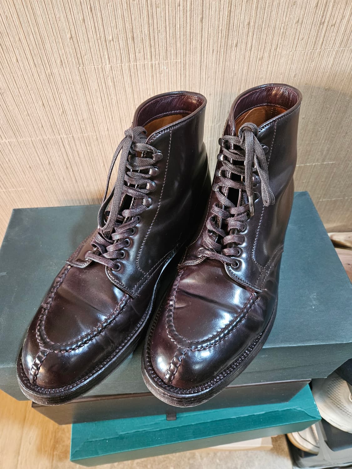 알든 40288H 코도반 탱커부츠 버건디 6E 상품이미지1