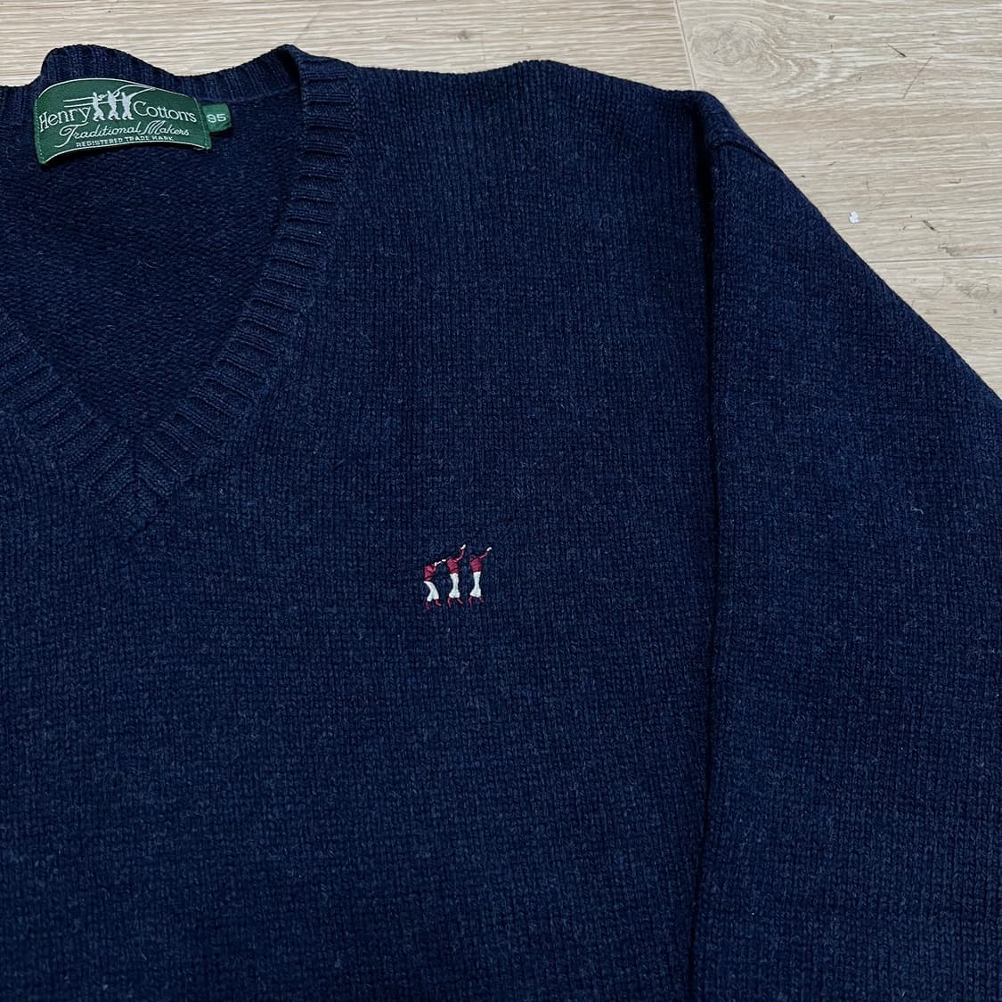 헨리코튼 골프웨어 자수로고 브이넥 니트 스웨터 [네이비] M/95 상품이미지4