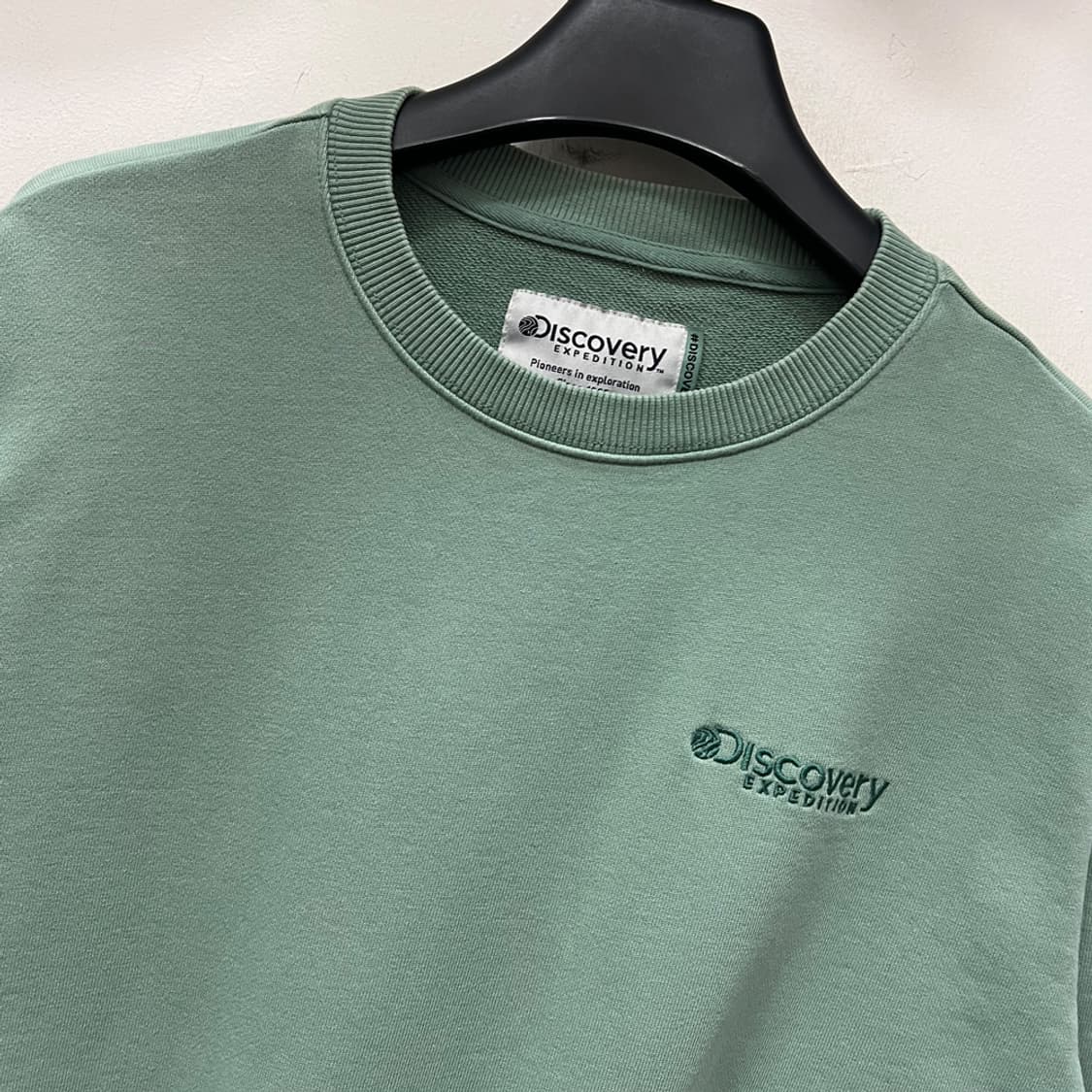 디스커버리 익스페디션 박스로고 맨투맨 100 상품이미지4