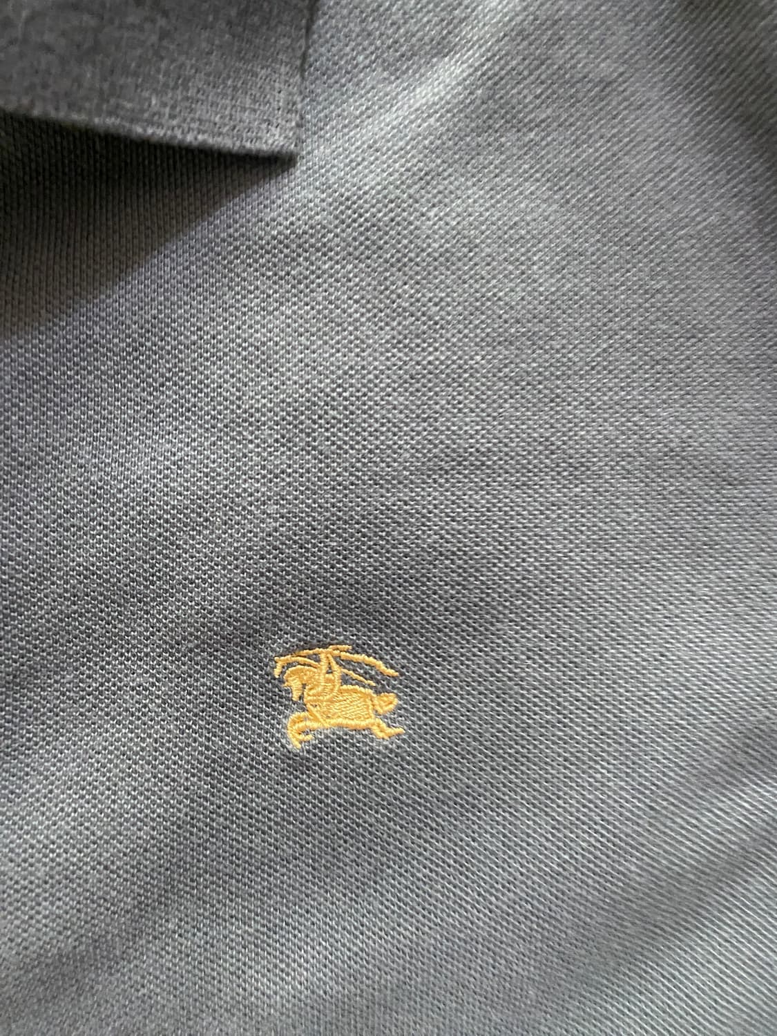 버버리 런던 그레이 폴로티셔츠 L사이즈 (100) 상품이미지3