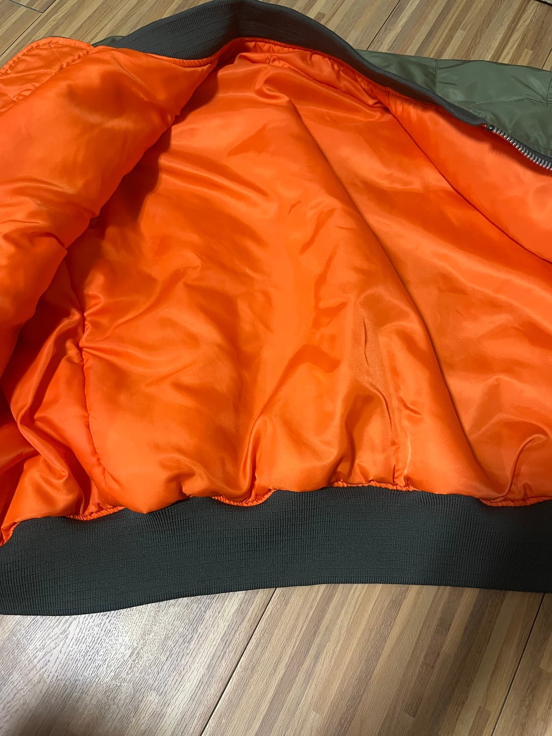 알파인더스트리 90s 복각모델 상품이미지2