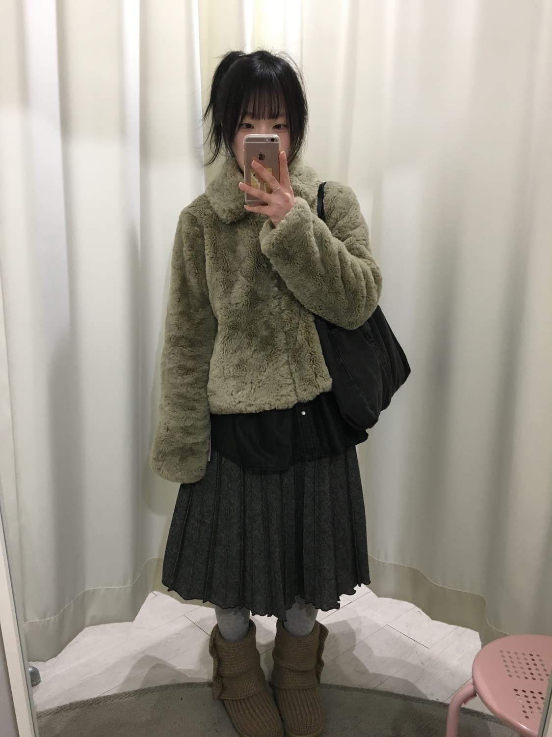 Pale Khaki Fur Jacket 상품이미지2