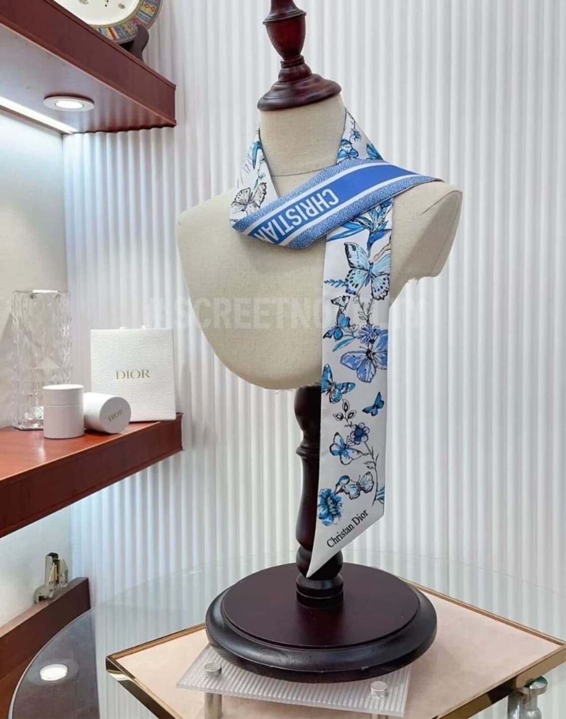 깜짝세일(새상품)정품 디올 방도 스카프 상품이미지5