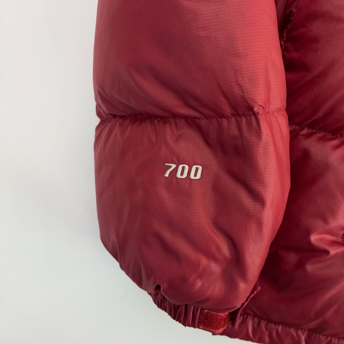 North Face 노스페이스 90‘s 레드 블랙 700 푸퍼 패딩 상품이미지9