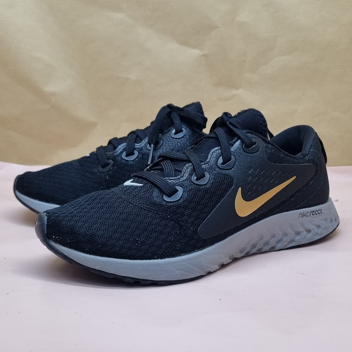 나이키 레전드 리액트 여성운동화240  상품이미지1