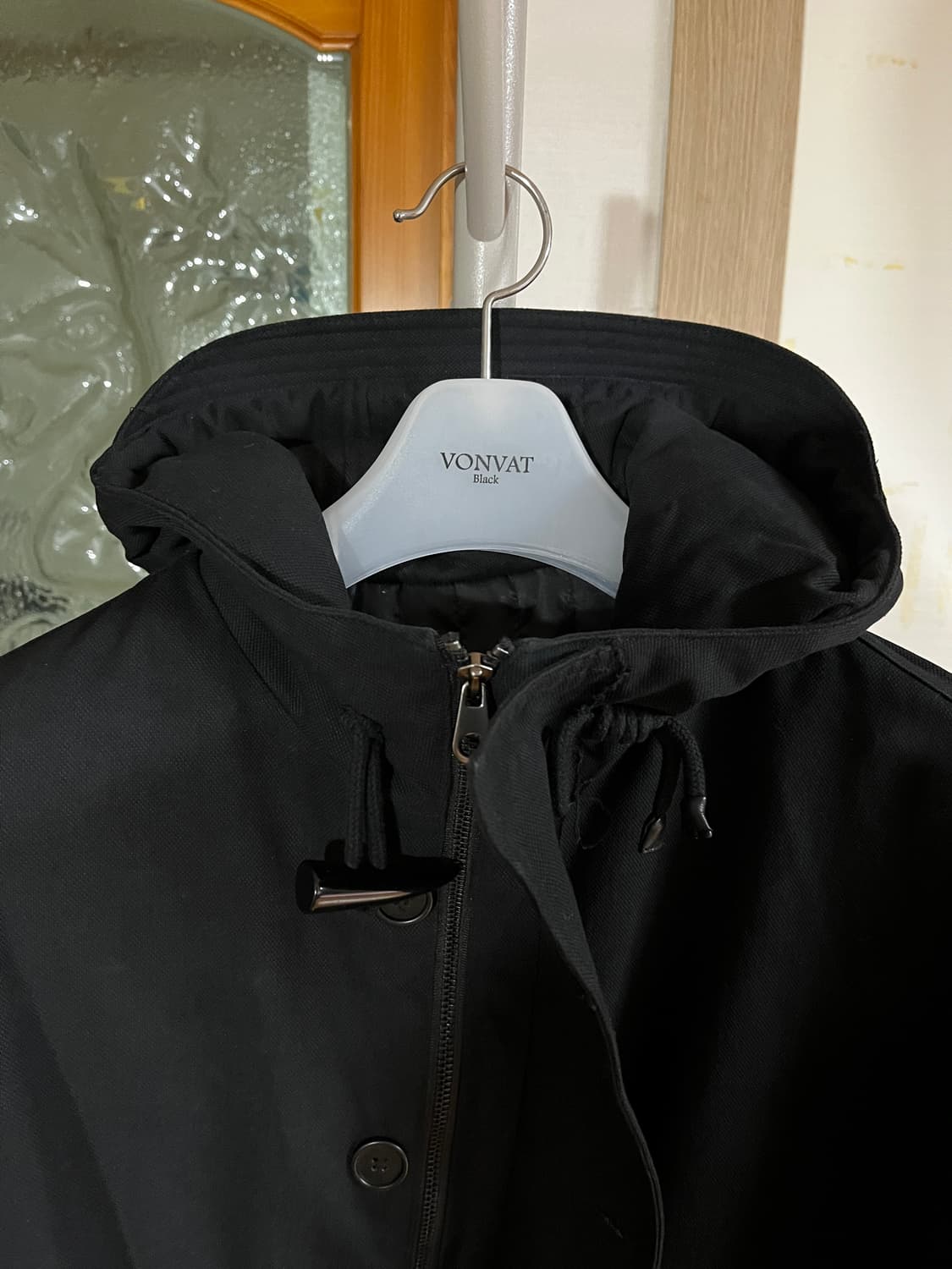 본바트 토글 패디드 후드 봄버 (블랙) 상품이미지3