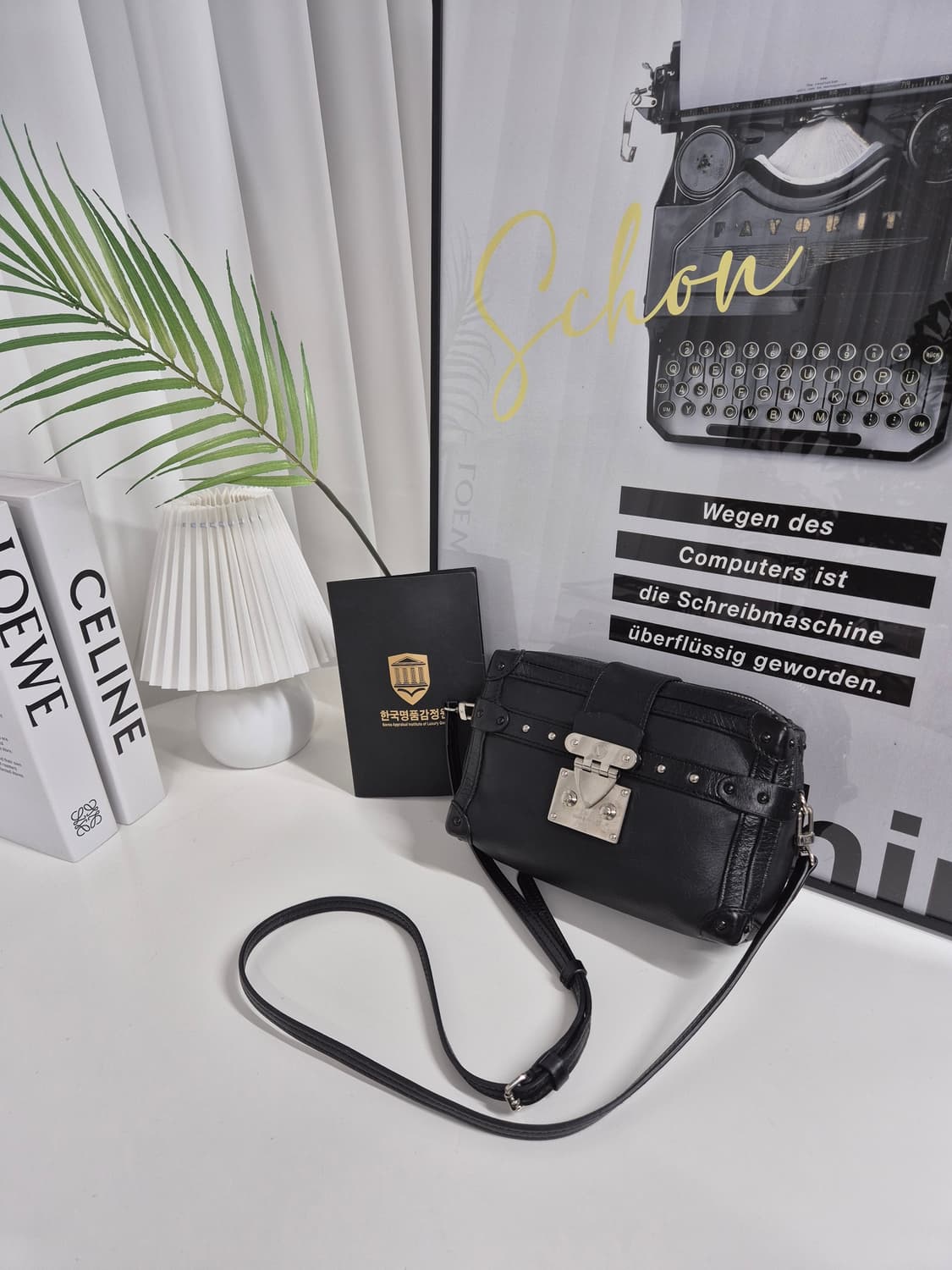 루이비통 쁘띠뜨말 크로스백 상품이미지1