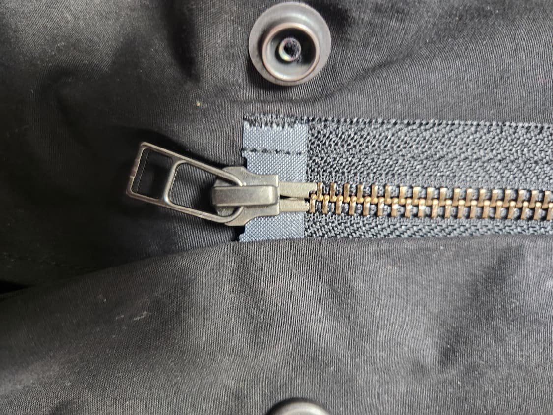 아웃스탠딩 피쉬테일 블랙 small 상품이미지5