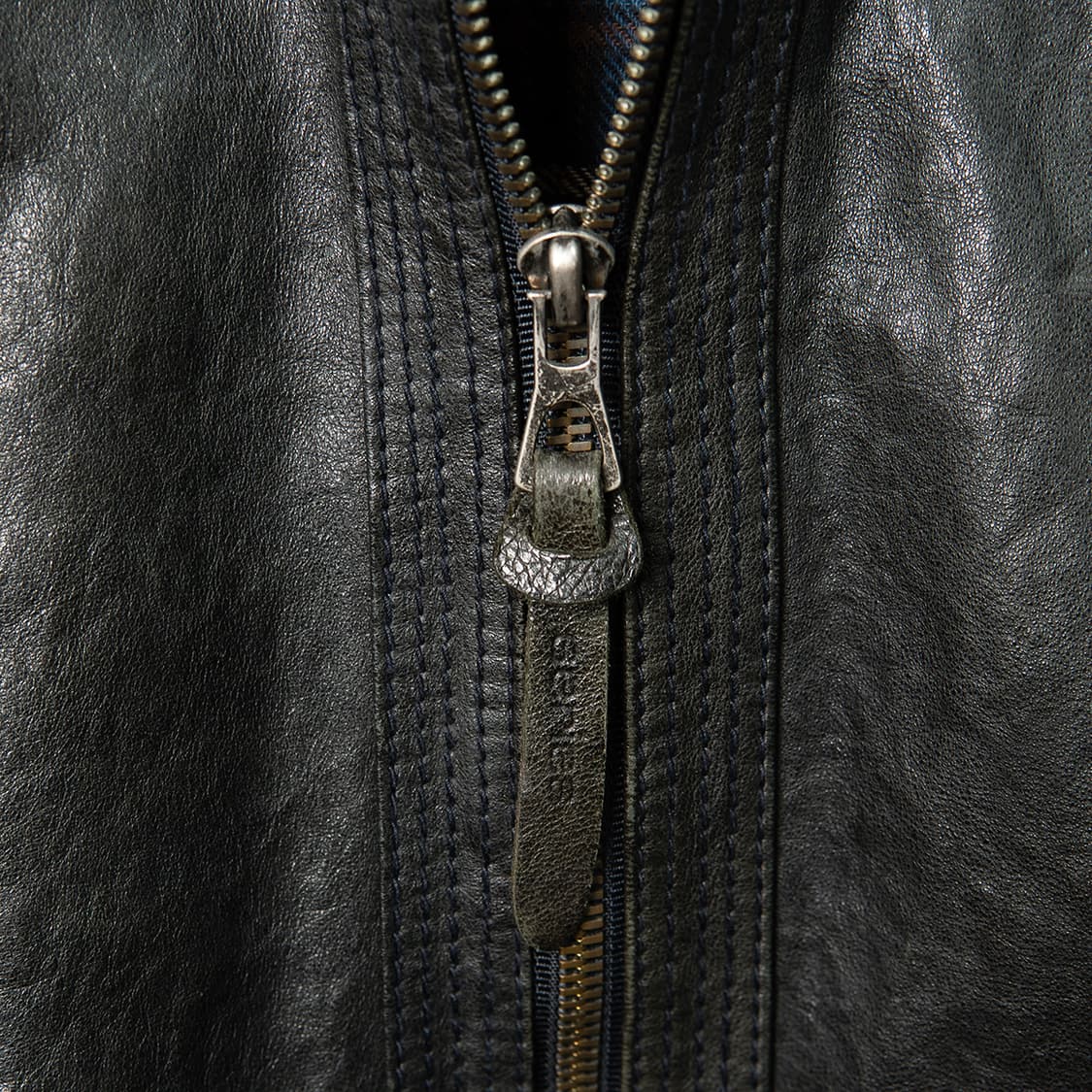 [100] 시리즈 빈티지 클라시코 램스킨 라이더 자켓 다크 그레이  상품이미지2