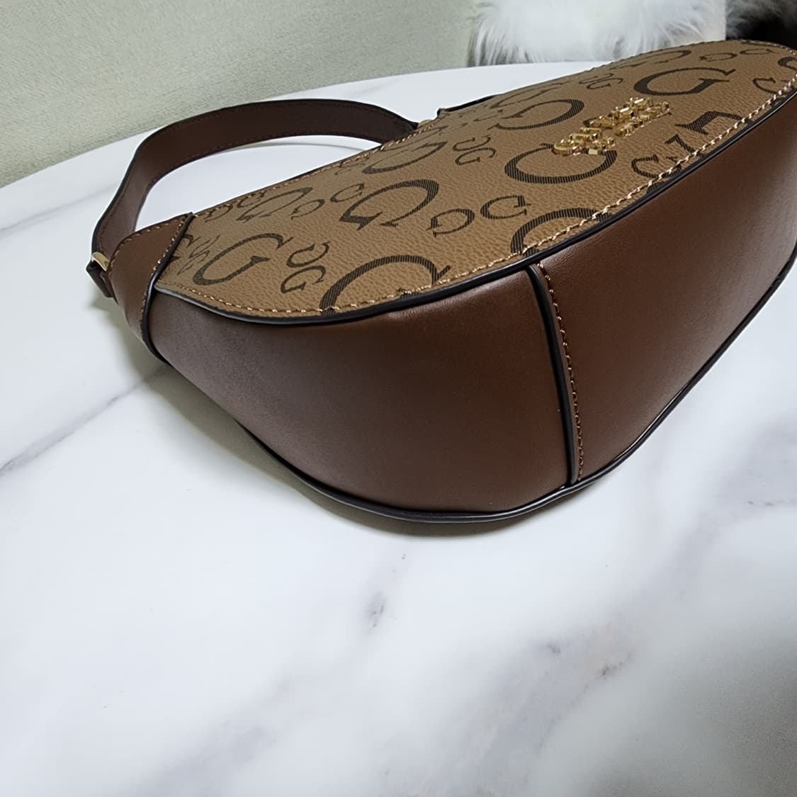 거의새거) 게스 숄더,크로스백 상품이미지9