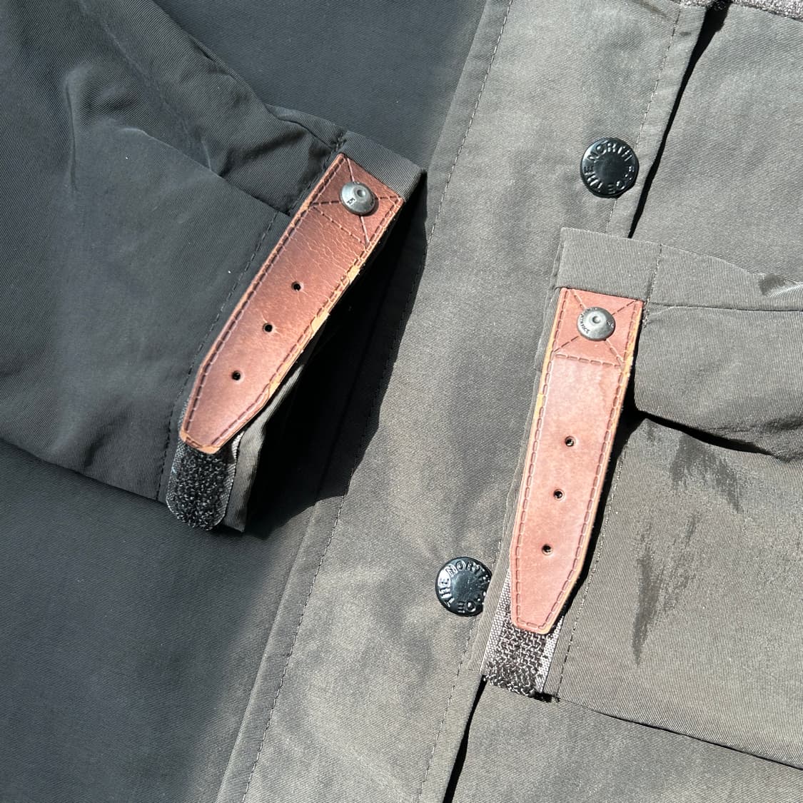 노스페이스 카키 후드 바람막이 자켓 상품이미지6