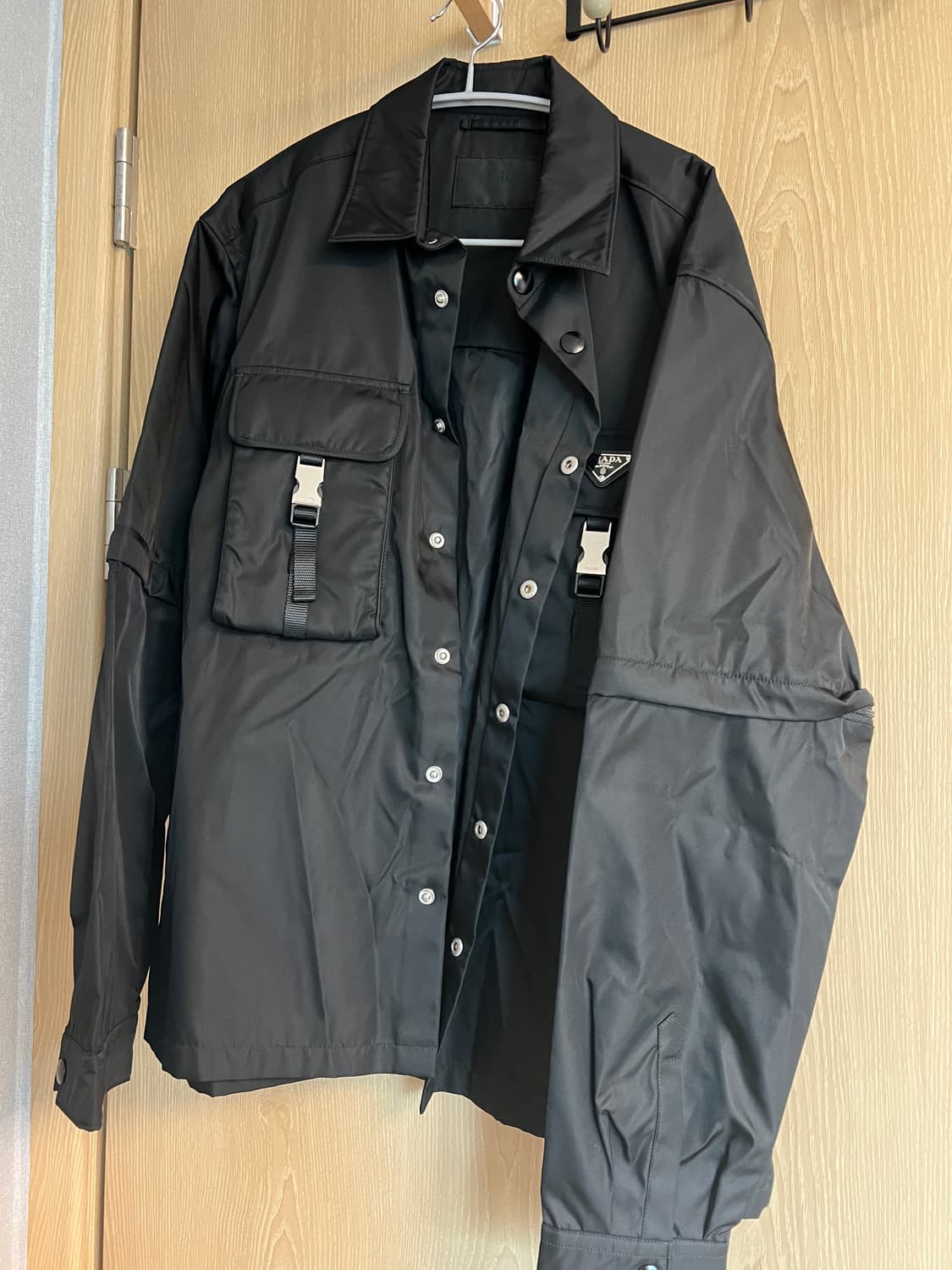 프라다 포켓 블랙 셔츠 자켓 상품이미지1