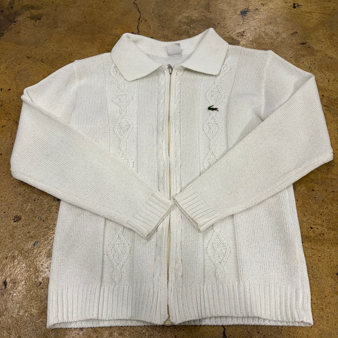 라코스테 화이트 카라 니트 집업 상품이미지2