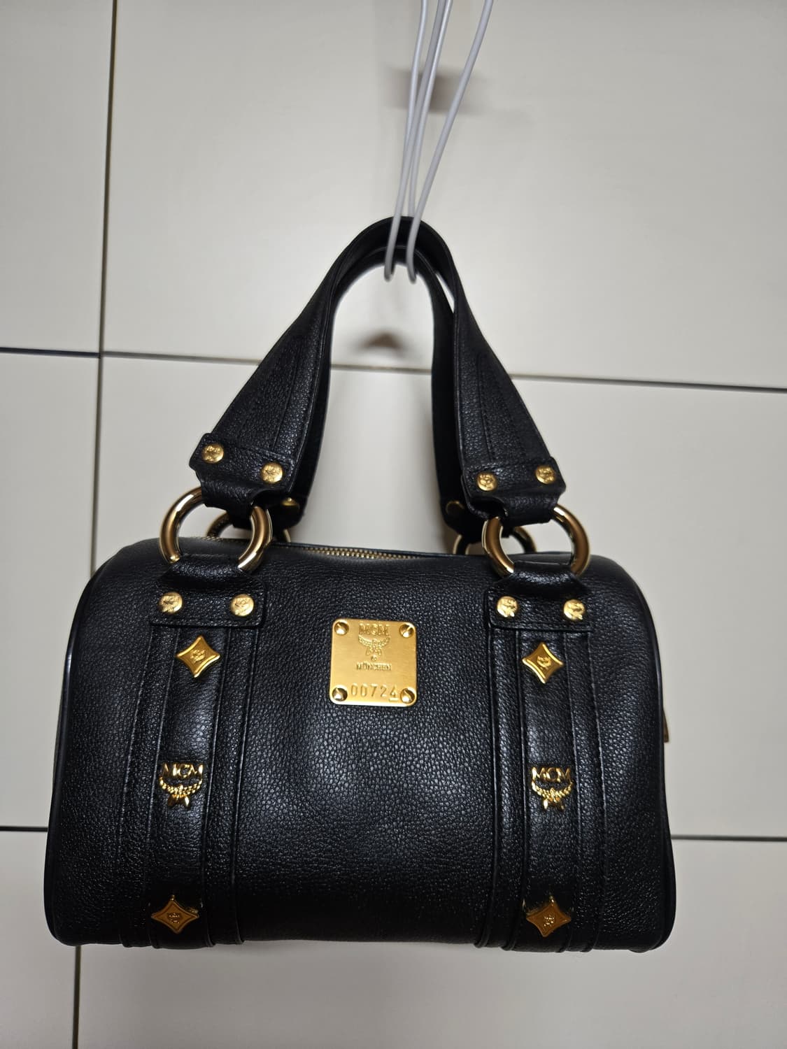 MCM 정품 미니 토트백 금장 보스턴백 상품이미지1