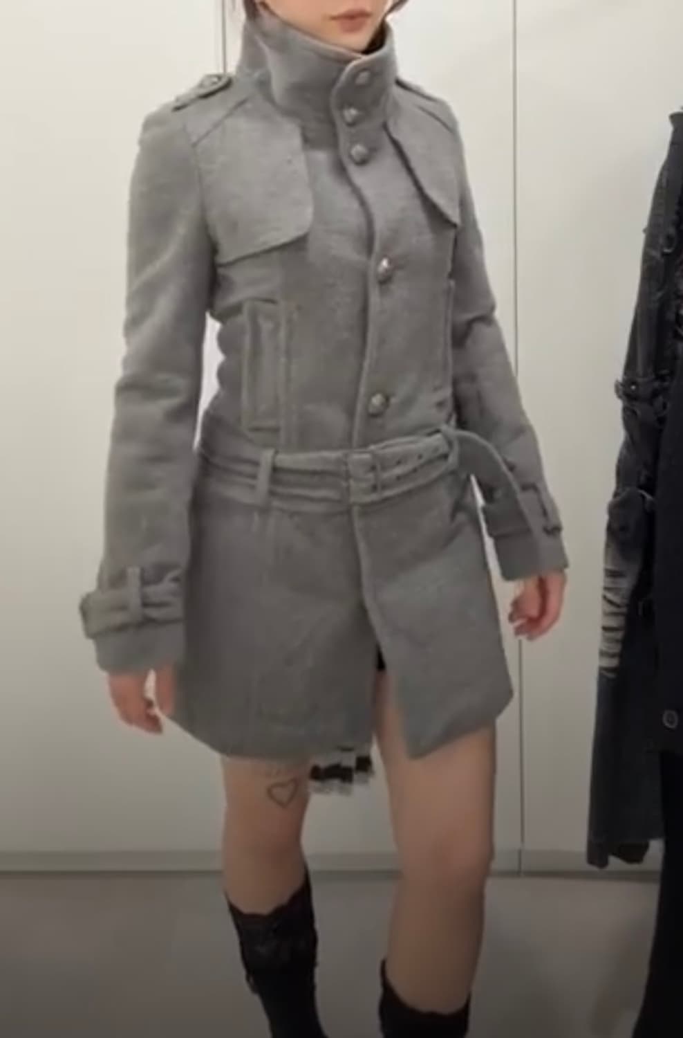 하이넥 버튼 코트 상품이미지5