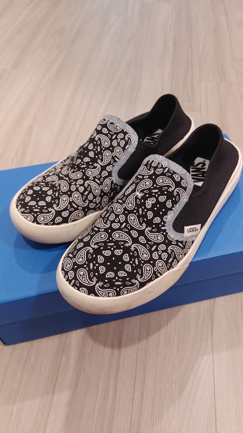 반스 슬립온 페이즐리 블랙 270 상품이미지1