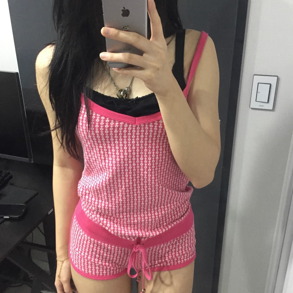 Juicy couture 네오갸루 핫핑크 슬리브리스 점프슈트 상품이미지3