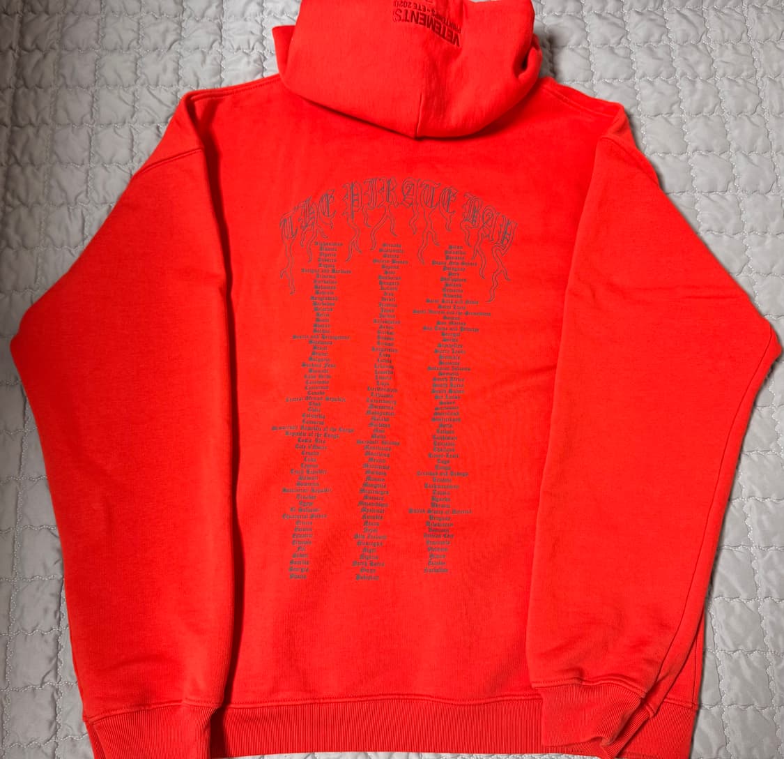 베트멍 20aw 후드 레드 상품이미지5