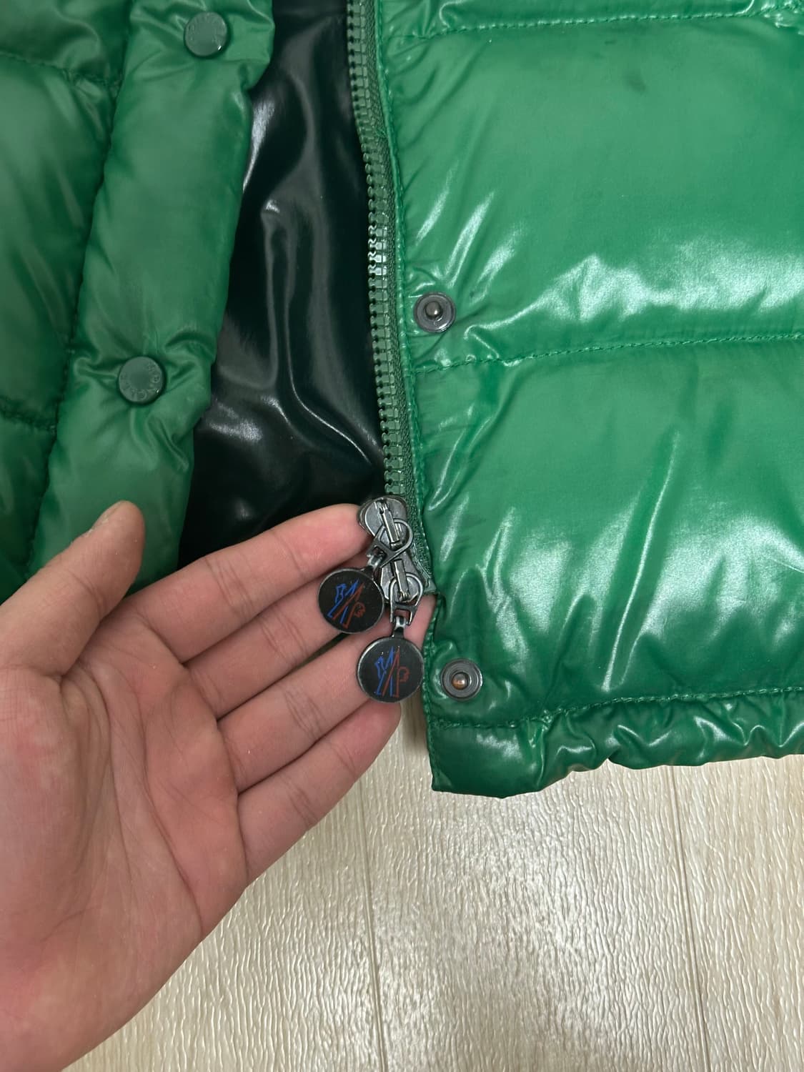 [급처] 몽클레어 패딩 상품이미지3