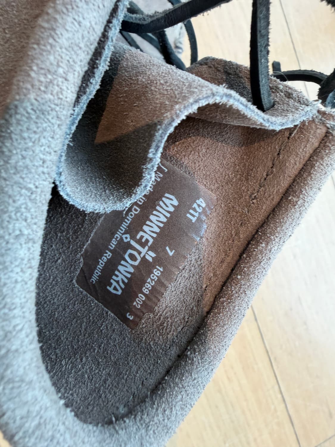 미네통카 레이스업 7사이즈 상품이미지4