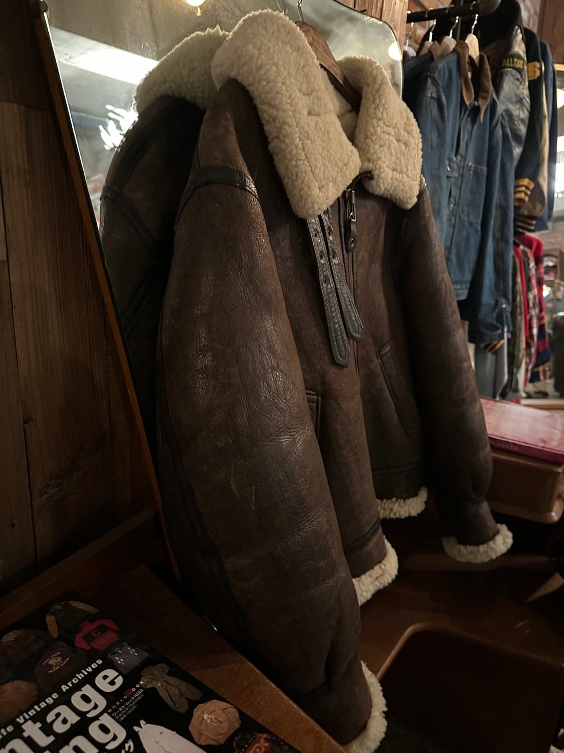 USA AVIREX 아비렉스 B-3 무스탕 가죽 자켓 상품이미지4