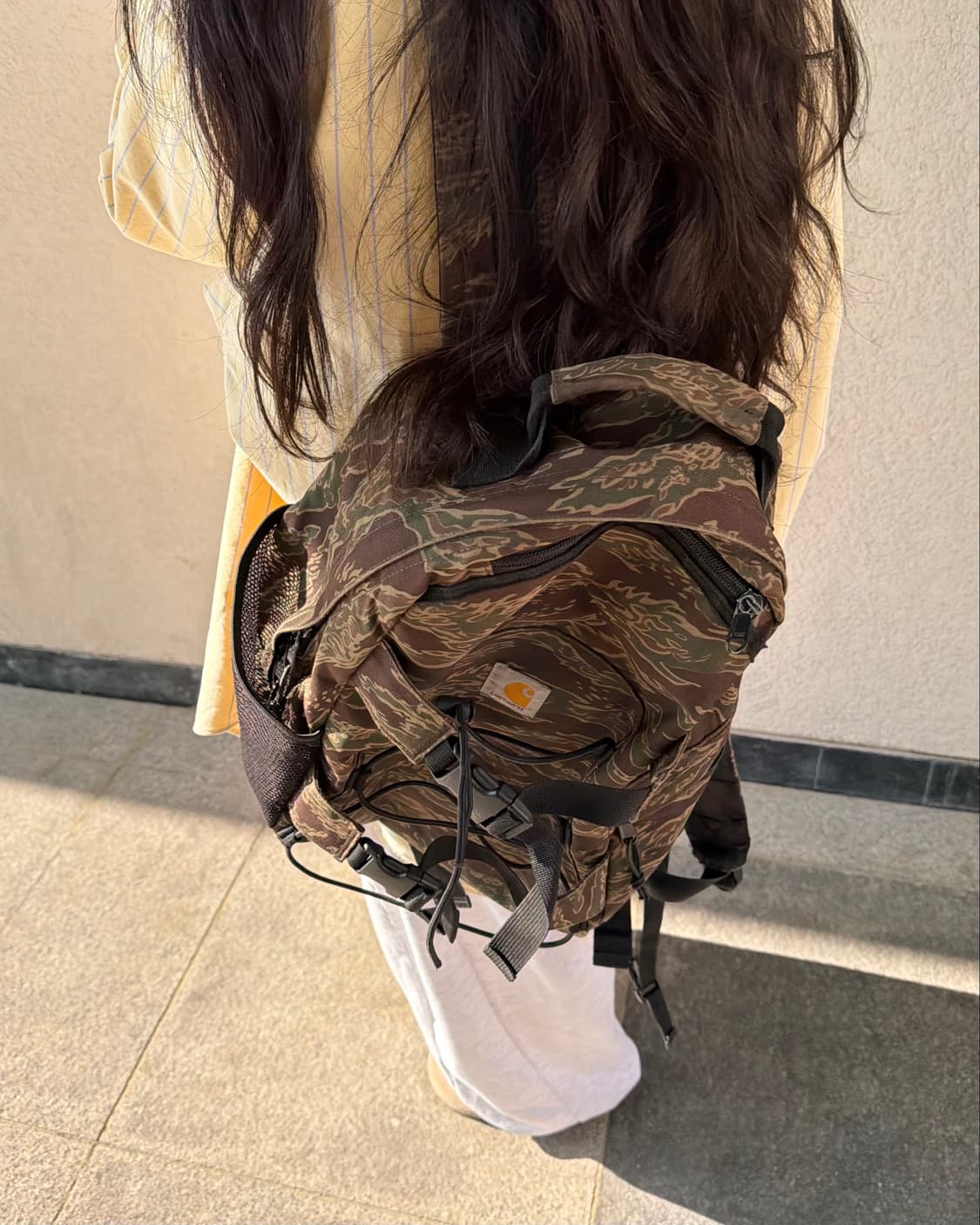 Carhartt WIP 칼하트윕 타이거카모 킥플립 백팩 상품이미지3