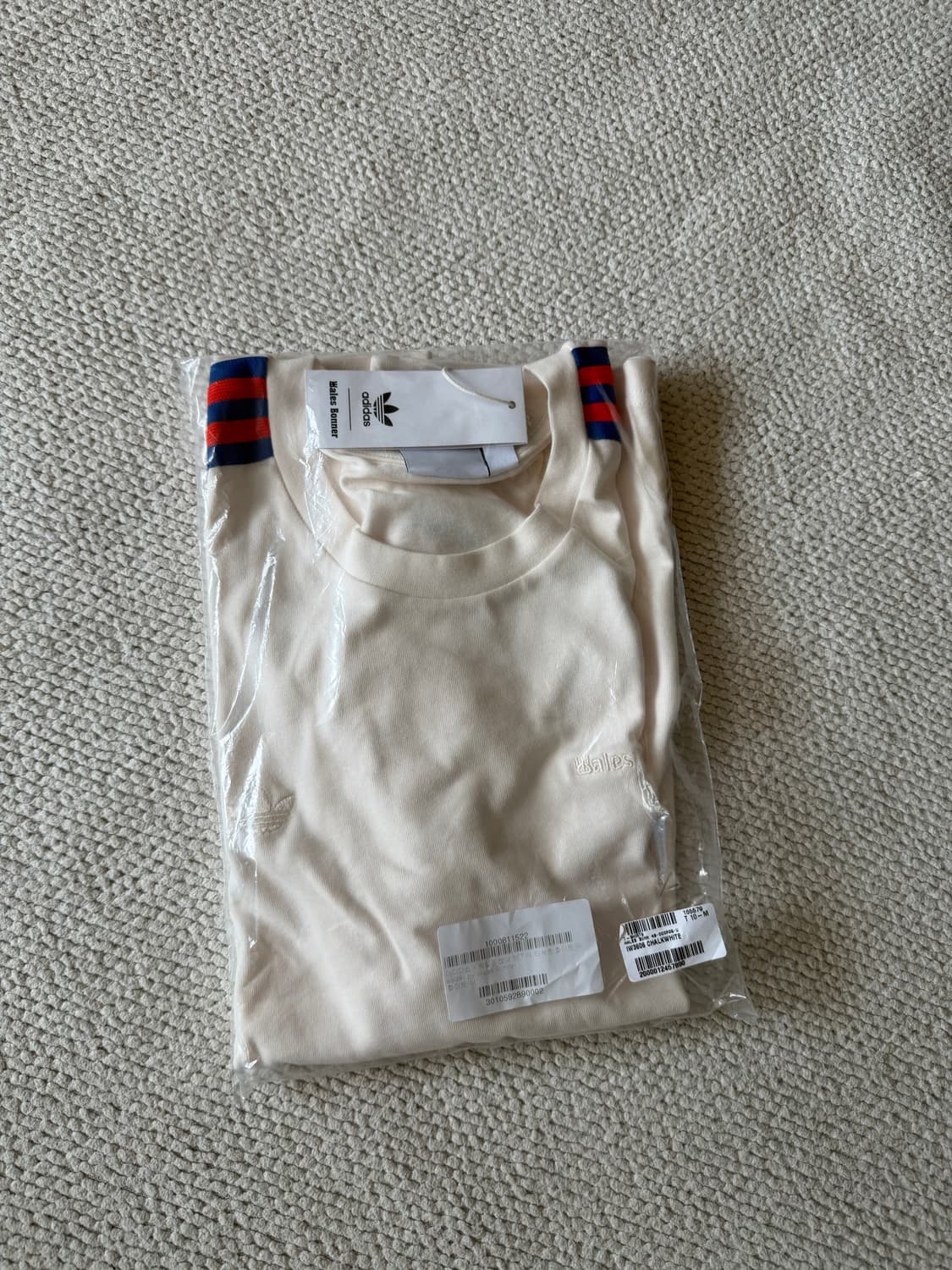 웨일스보너 아디다스 반팔티 상품이미지2