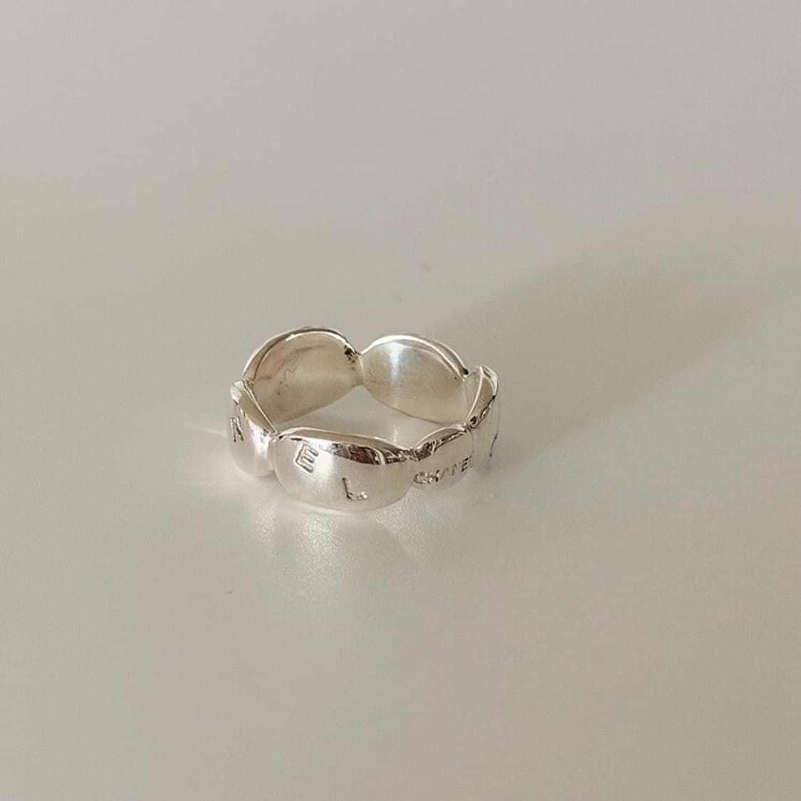빈티지 샤넬 실버 카멜리아 반지 상품이미지9