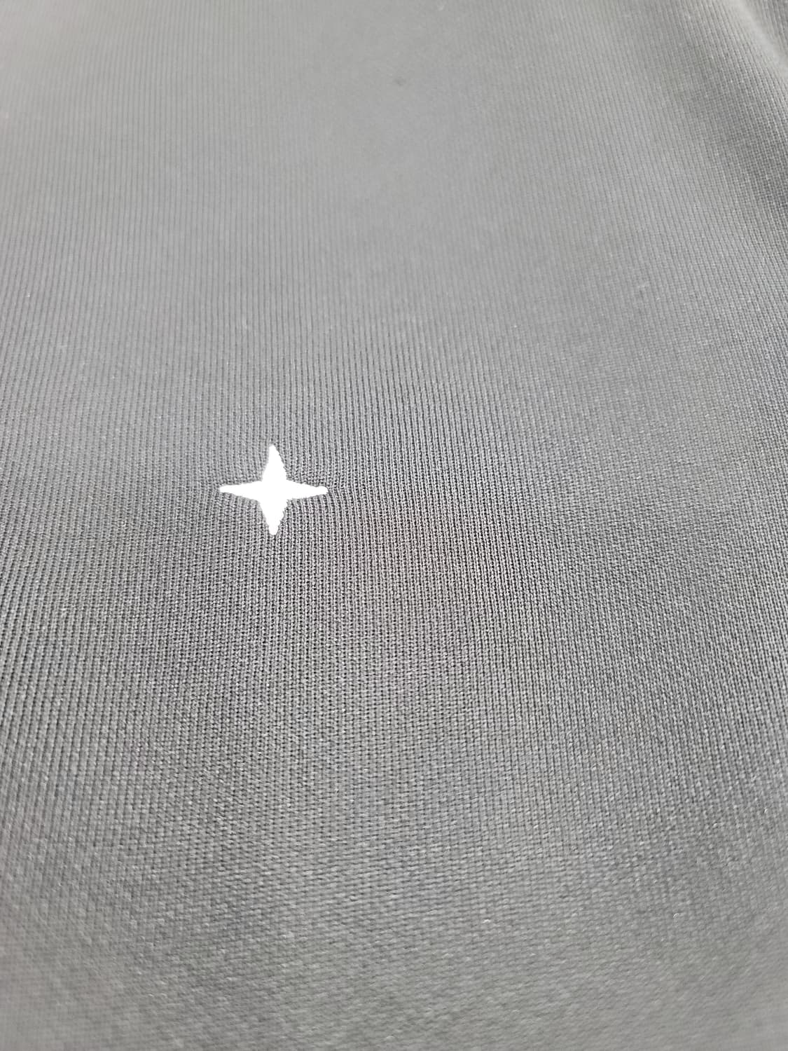 스톤아일랜드 자수로고 블랙 맨투맨 티셔츠 상품이미지2