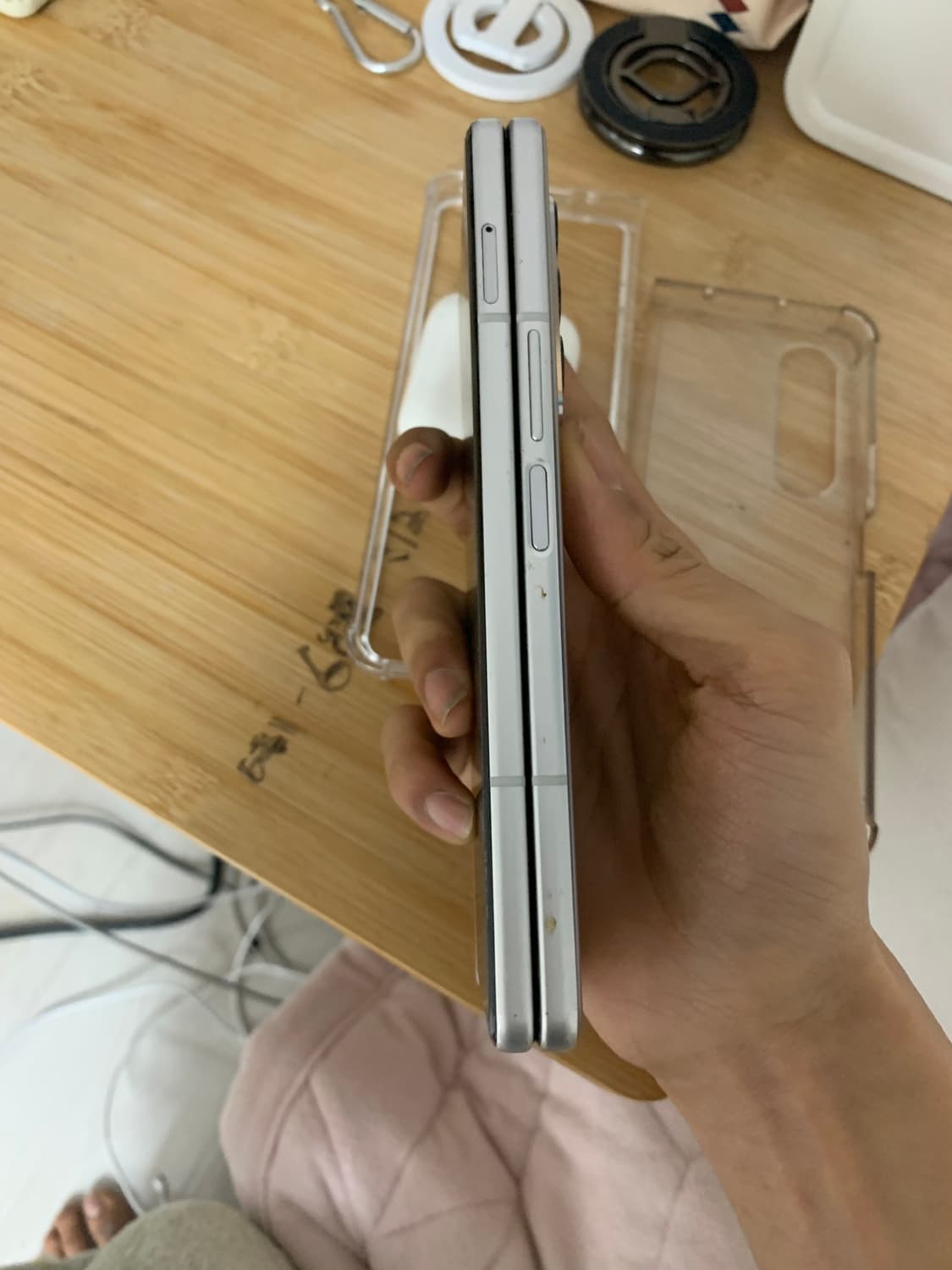 갤럭시z폴드 3 256g 현금 선착! 상품이미지4