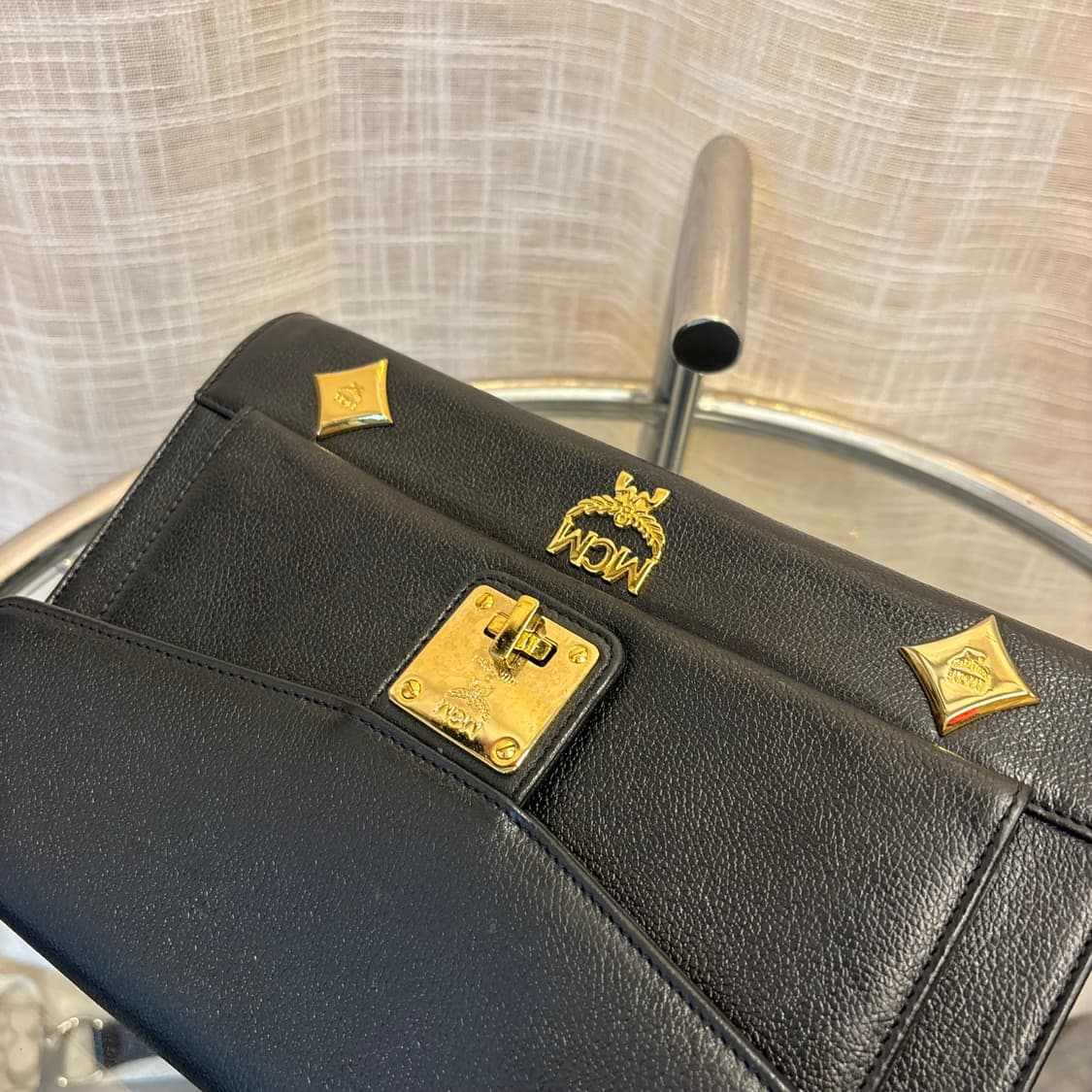정품 MCM 가죽 금장 숄더백     상품이미지6