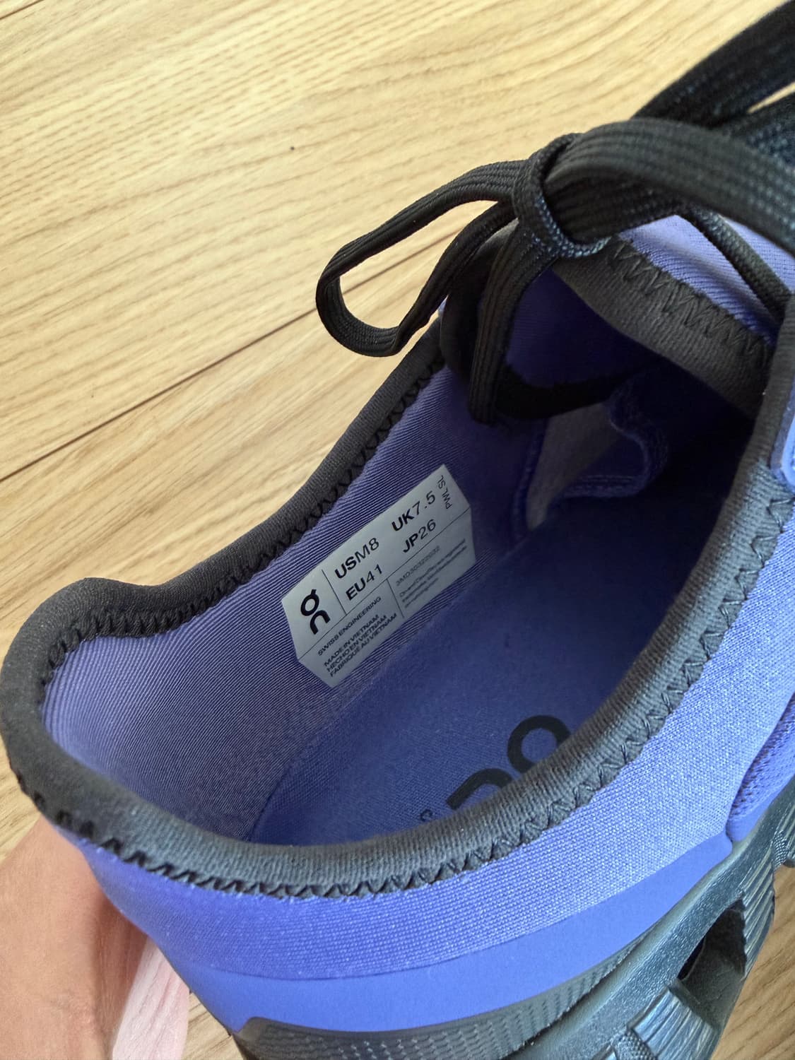 온러닝 클라우드x3 상품이미지4