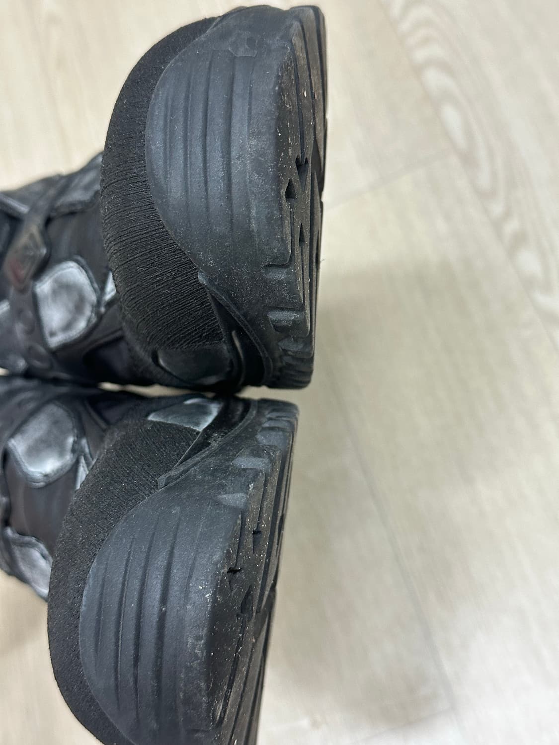 키코 안타라스 eu44 사이즈 상품이미지5