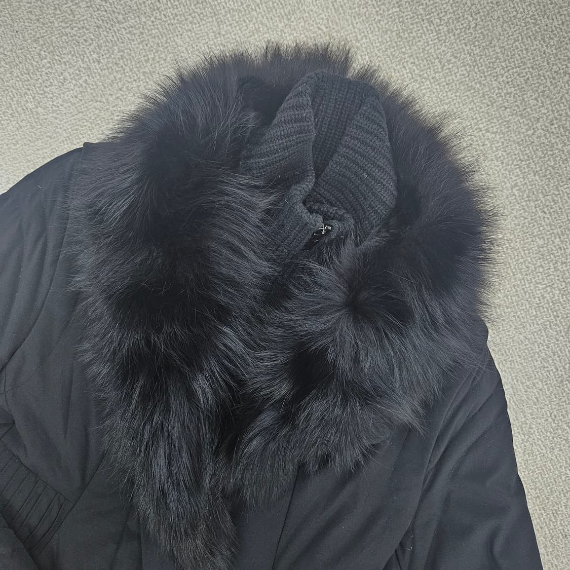 [55] 와이앤케이 여성 폭스퍼 울 덕다운 롱자켓 1203JM1 상품이미지2