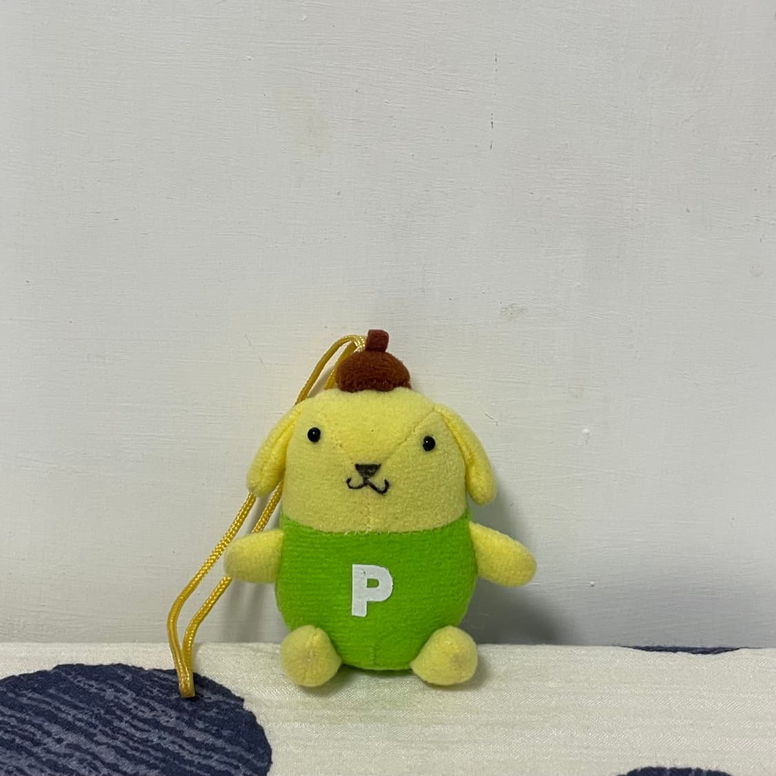 연두색 옷 입은 폼폼푸린 인형 키링 상품이미지1