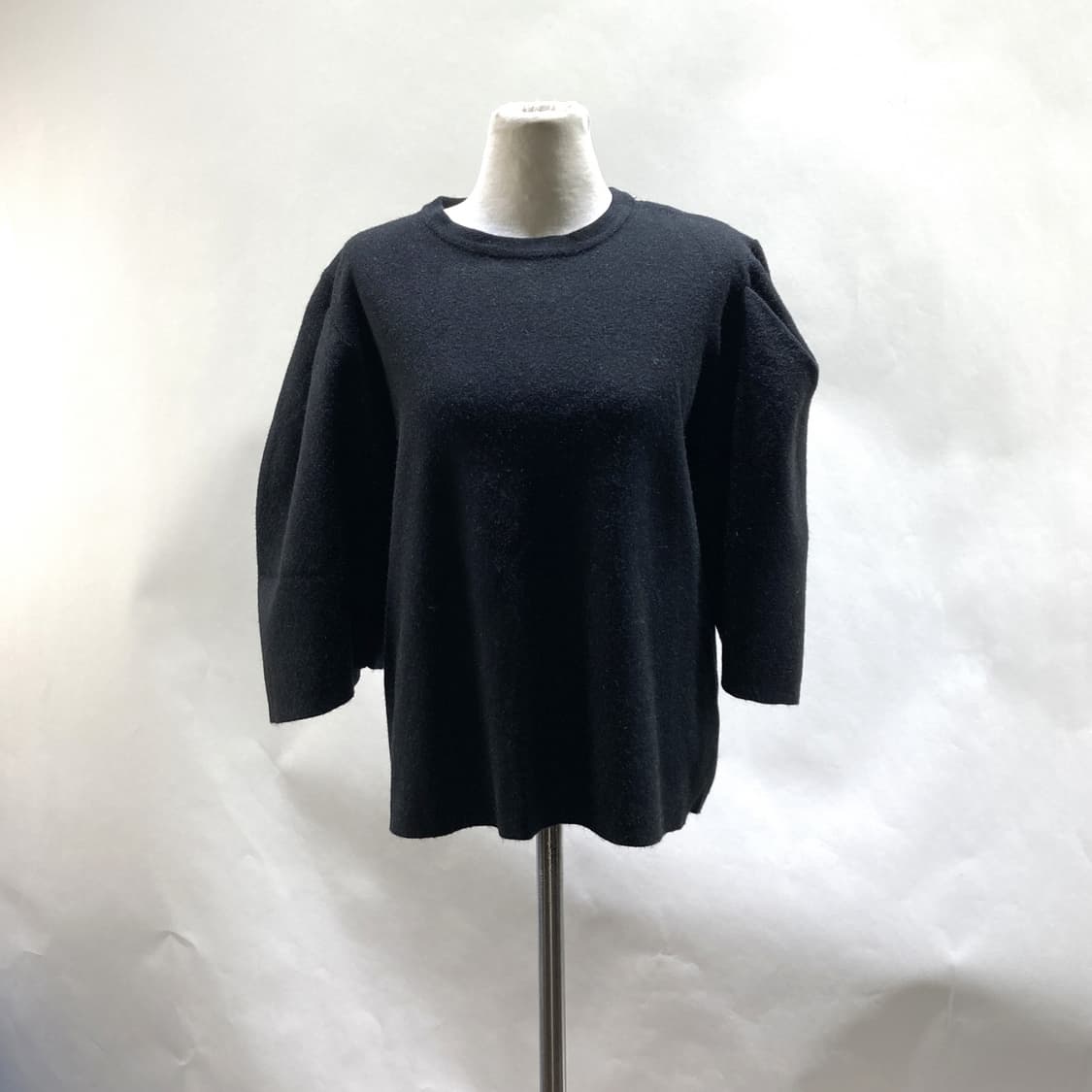 TANK GIRL 여성퍼프니트티셔츠 블랙 55-77  상품이미지1