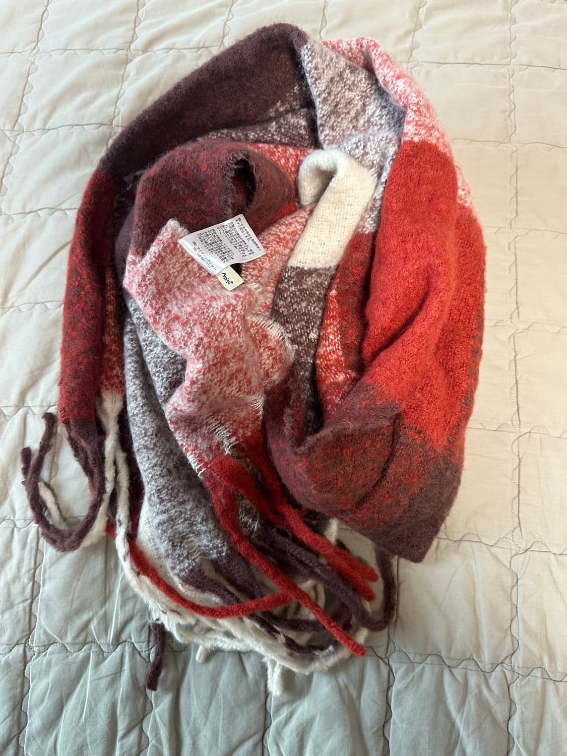 일본에서 구매한 목도리 상품이미지1