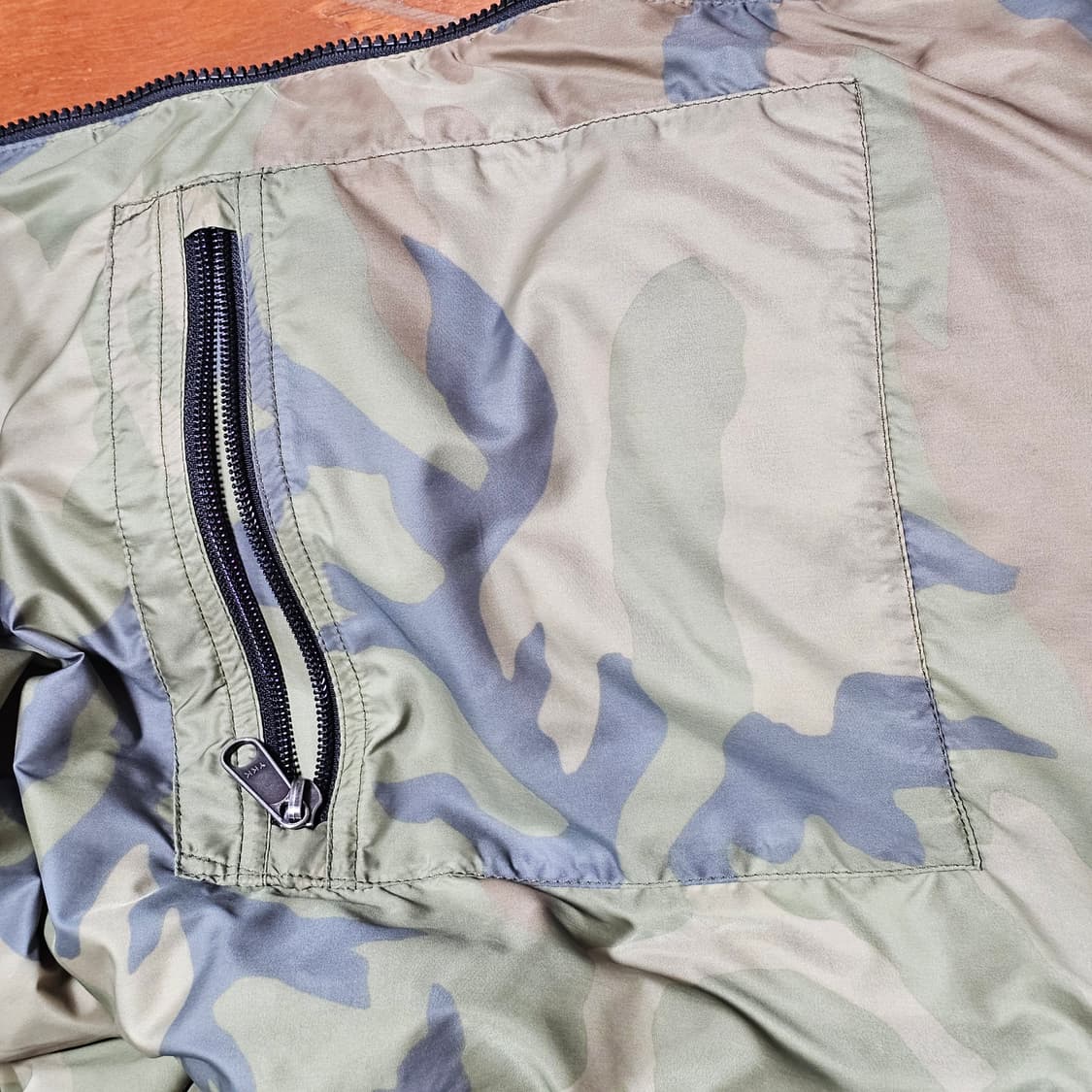 일본판노스페이스센터로고패딩베스트 상품이미지5