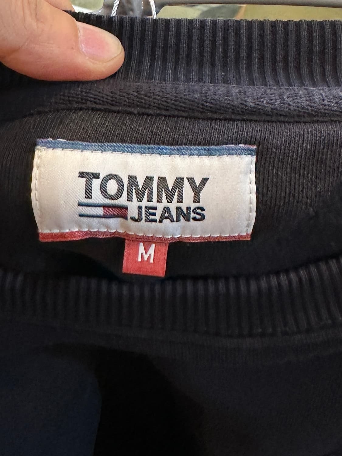 타미 진스 블랙 라운드넥 맨투맨 M 상품이미지4