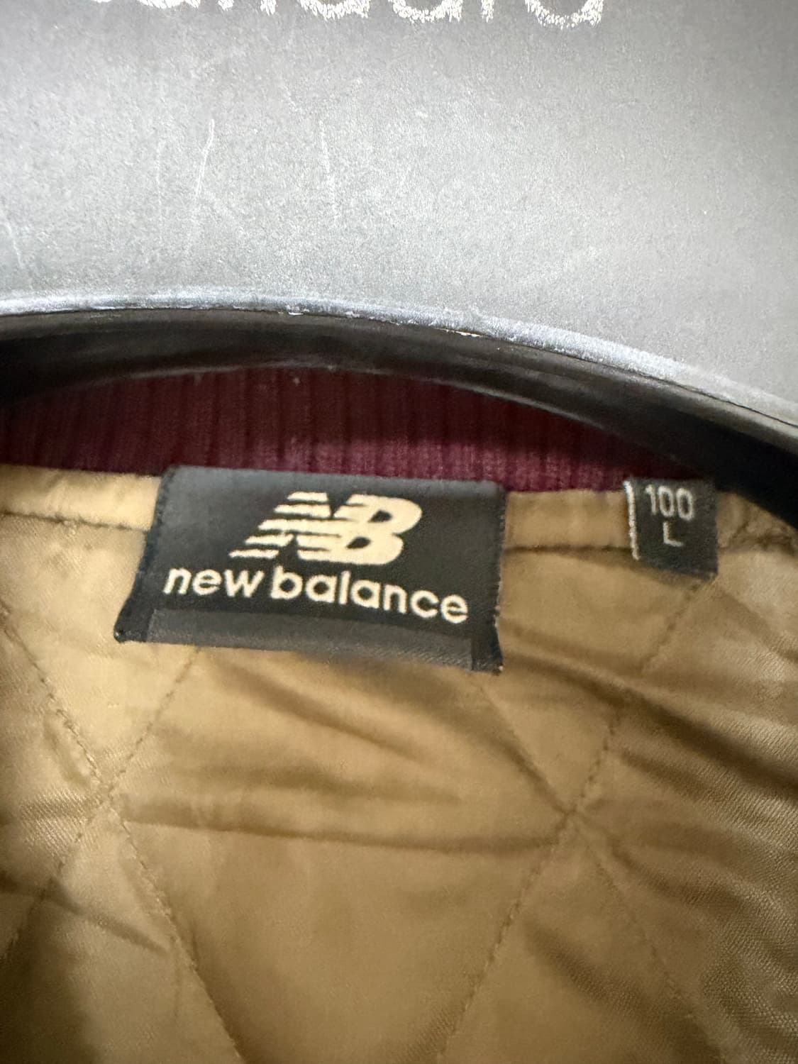 디스이즈네버댓 뉴발란스 바시티 점퍼 상품이미지3