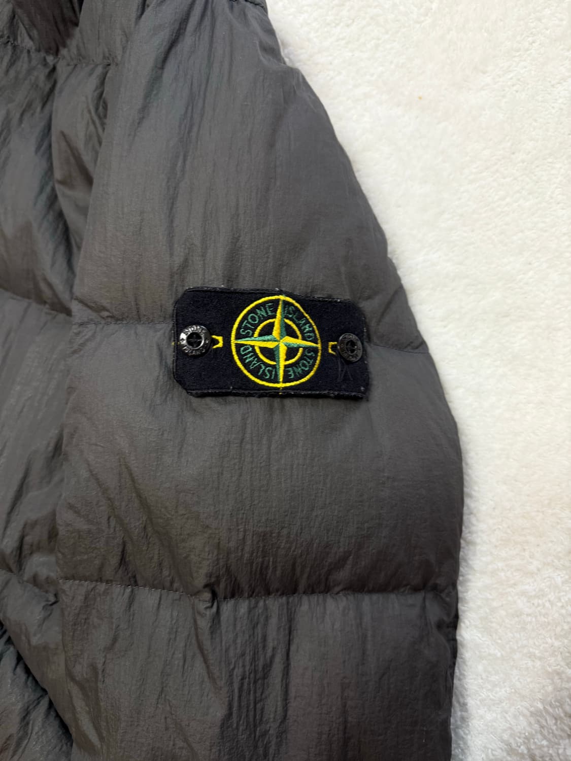 정품 스톤아일랜드 아카이브 크링크랩스 패딩 차콜 상품이미지3