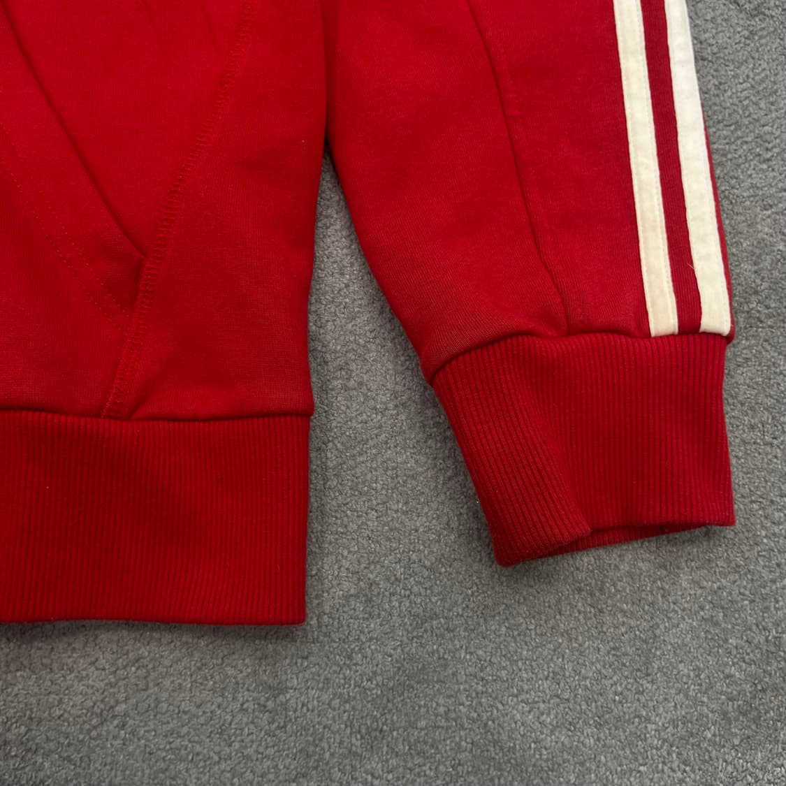 100 아디다스 삼선 레드 후드집업 상품이미지3
