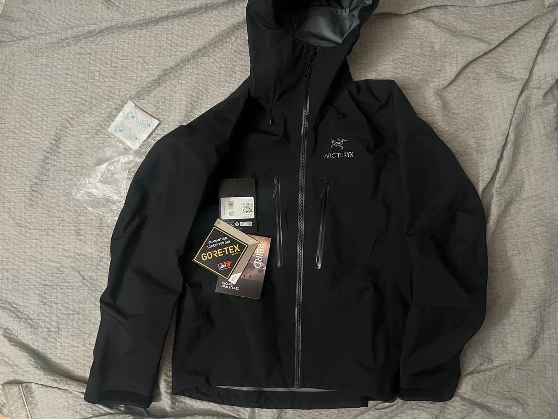 아크테릭스 알파 SV 캐나다 생산 M 상품이미지1