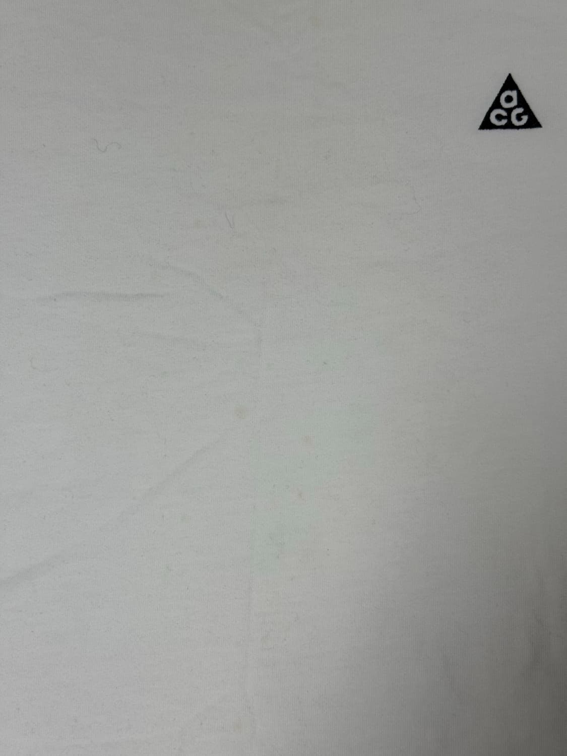 나이키 ACG 흰색 티셔츠 XL 상품이미지4