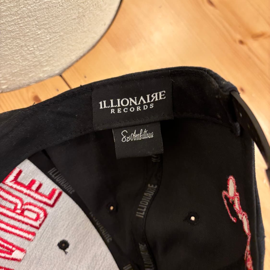 일리네어 레코즈 빅로고 레드 스냅백 상품이미지3