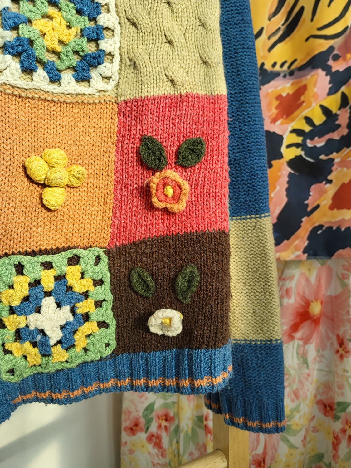플라워 패치워크 폼폼 가디건 상품이미지4