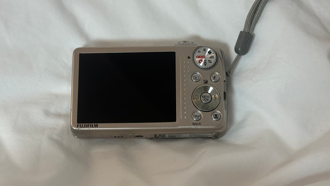 아일릿 키키 디카 후지필름 파인픽스 f80 exr 실버 상품이미지3