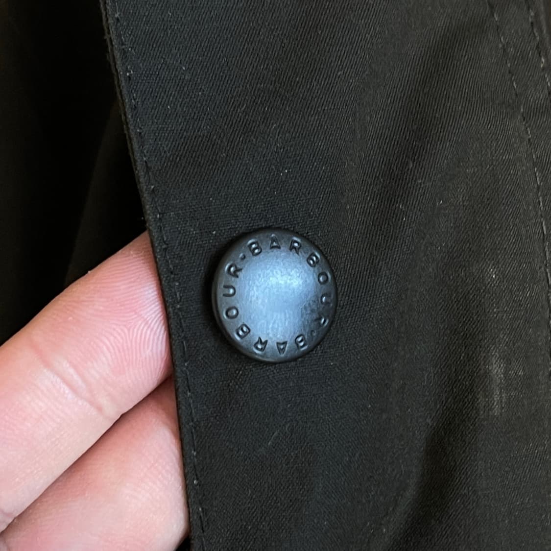 (급처/5회 실착) 바버 브리스톨 올리브 색상 M사이즈 상품이미지5