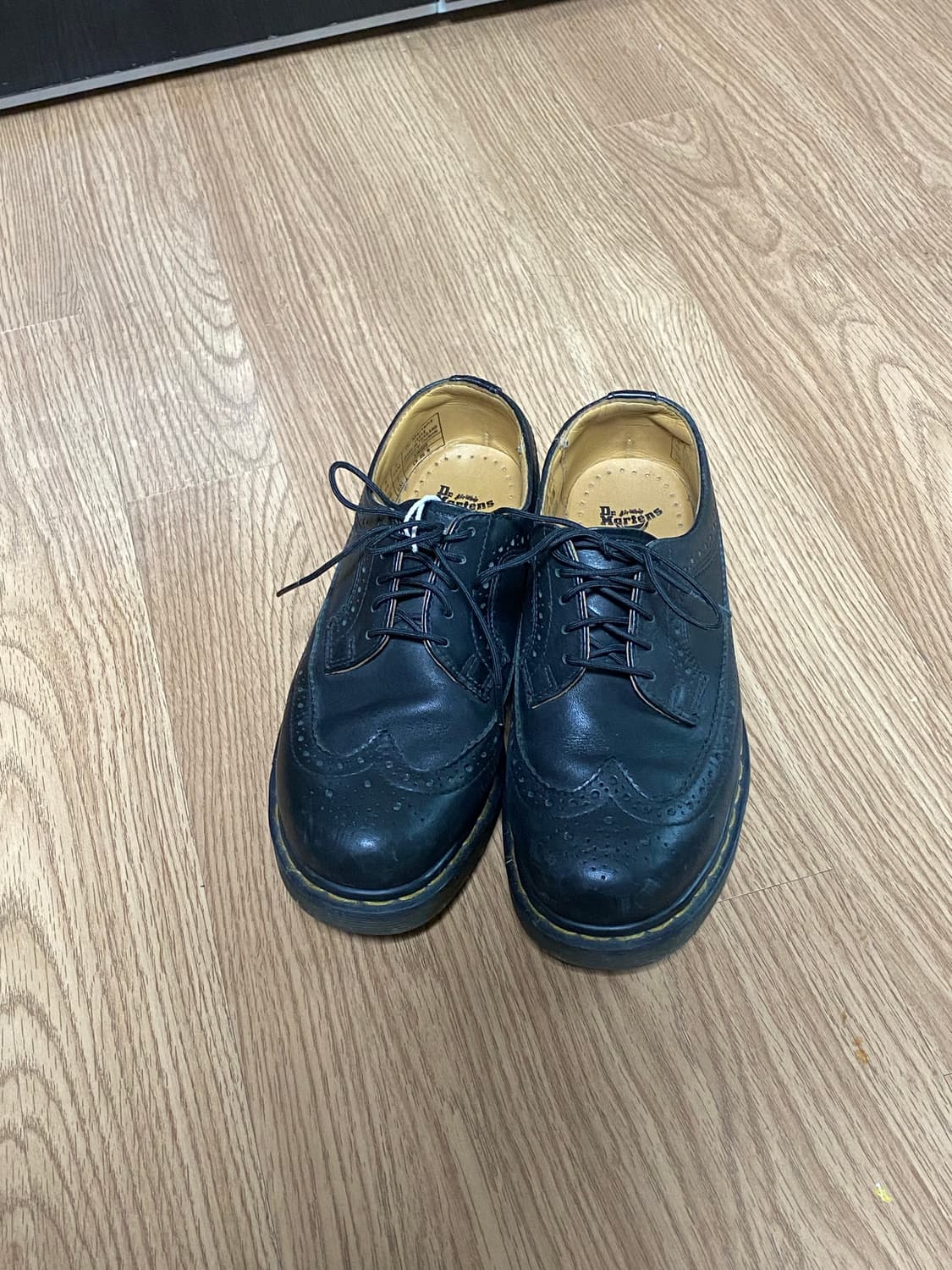 닥터마틴 10456 윙팁 블랙 상품이미지2