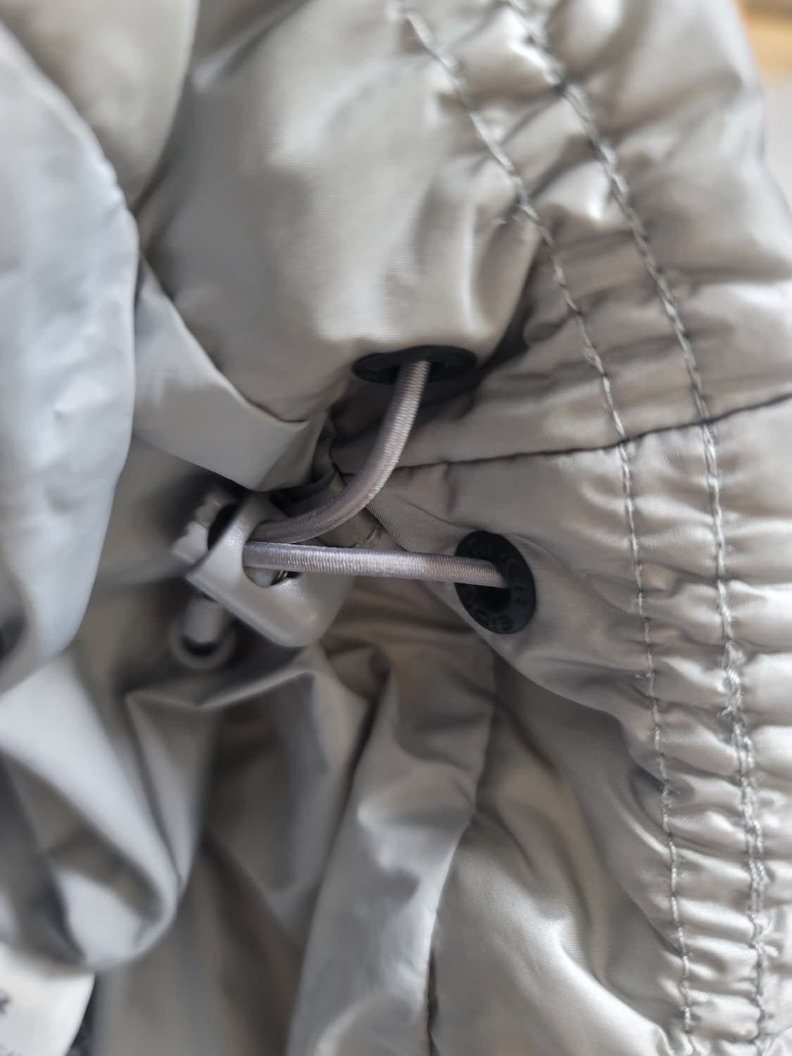 아이더 푸퍼 구스다운 패딩 105사이즈 상태극상 상품이미지5